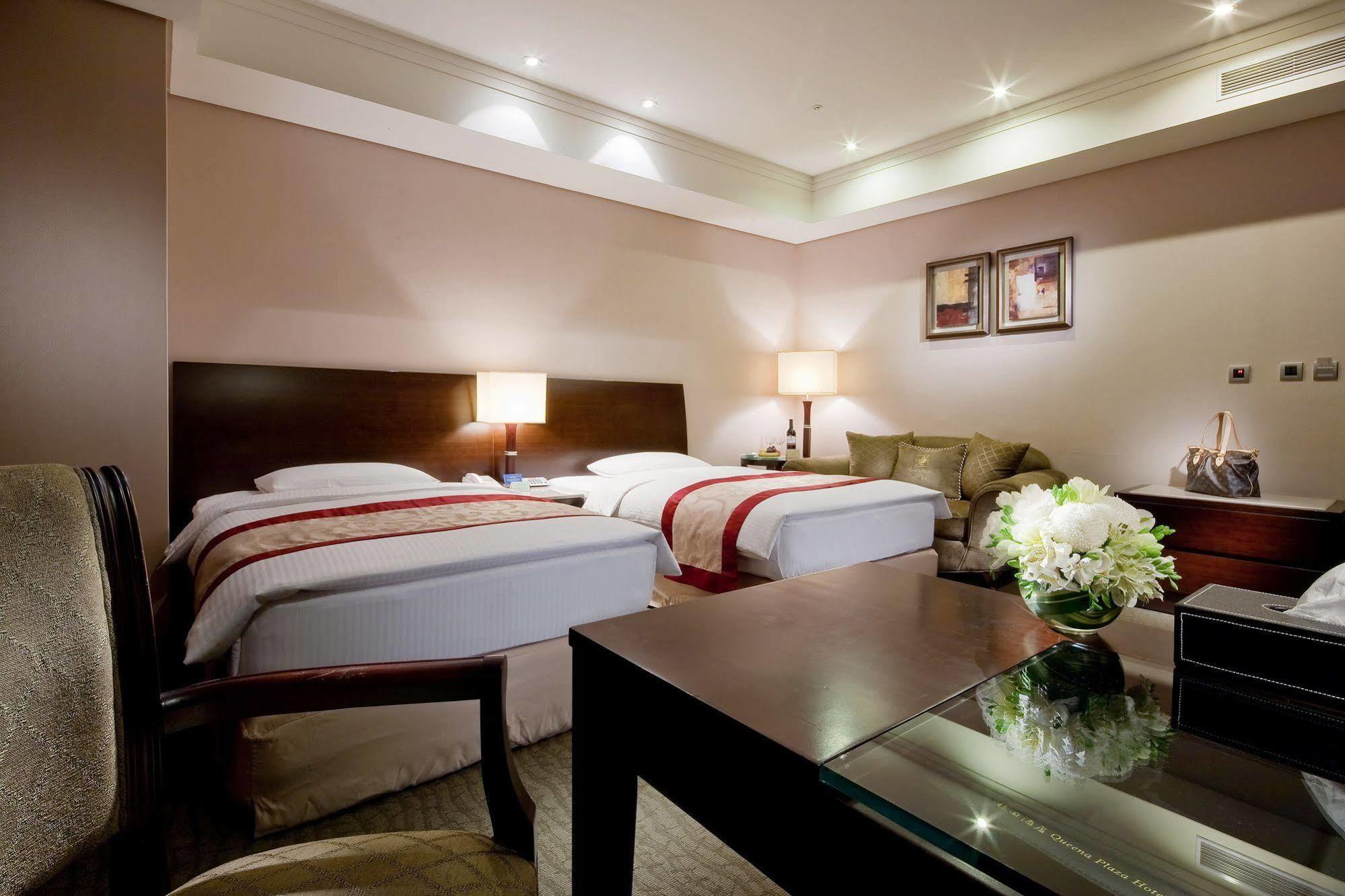 Queena Plaza Hotel Tainan Exterior foto